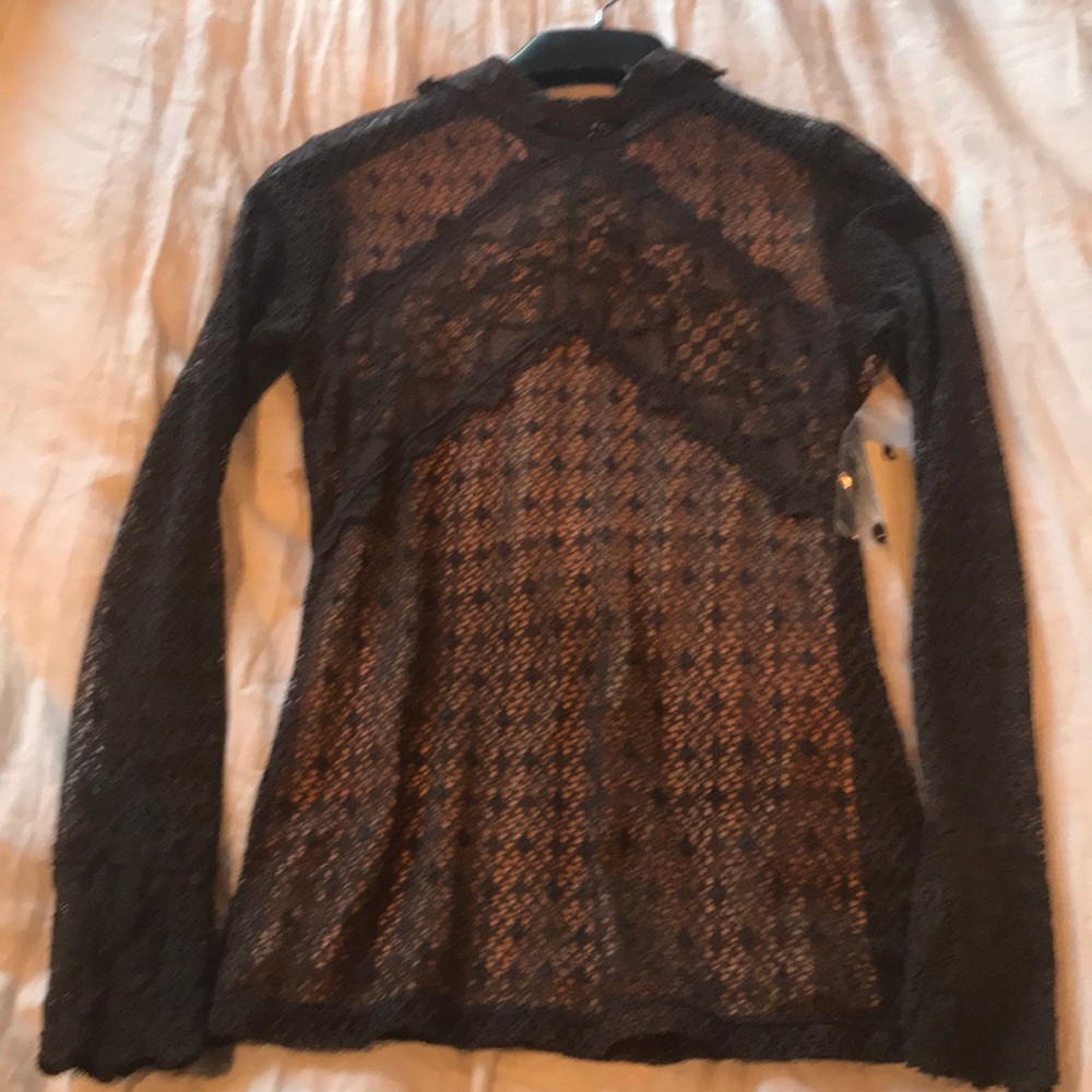 Lace stretch top